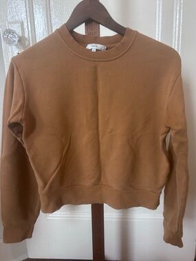 Vince Cropped Sweatshirt in Camel